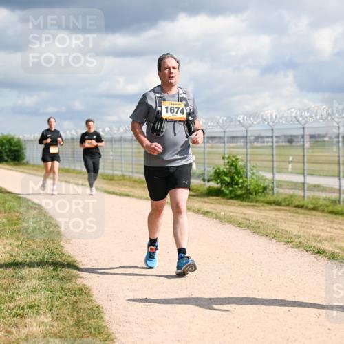 14.09.2025 - Airport Race Dr. Thomas Lammeyer http://msf.ph/oto/8886343 14.09.2025 12:45:50 Laufen 1674, 183 meine-sportfotos.de
