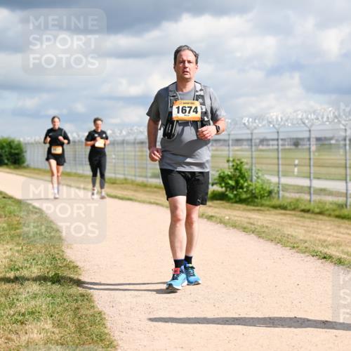 14.09.2025 - Airport Race Dr. Thomas Lammeyer http://msf.ph/oto/8886347 14.09.2025 12:45:50 Laufen 1674 meine-sportfotos.de