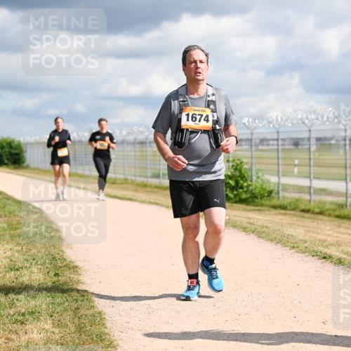 14.09.2025 - Airport Race Dr. Thomas Lammeyer http://msf.ph/oto/8886352 14.09.2025 12:45:51 Laufen 1674 meine-sportfotos.de