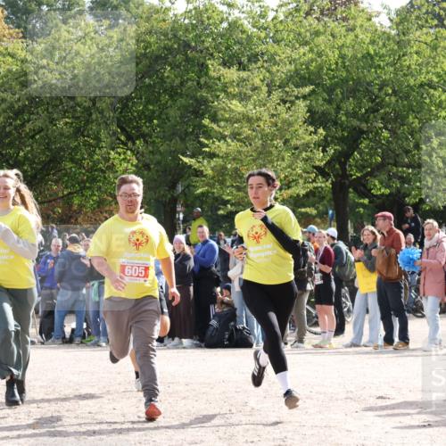 14.09.2025 - Stadtparktriathlon Strokosch-Dieckow http://msf.ph/oto/8886431 14.09.2025 11:20:14 Ziel 605 meine-sportfotos.de