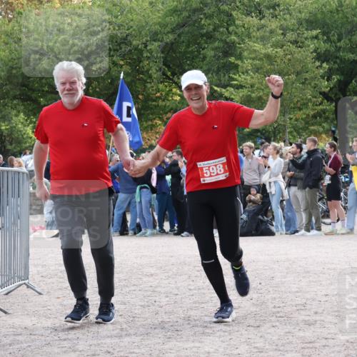 14.09.2025 - Stadtparktriathlon Strokosch-Dieckow http://msf.ph/oto/8886490 14.09.2025 11:21:17 Ziel 515, 598 meine-sportfotos.de