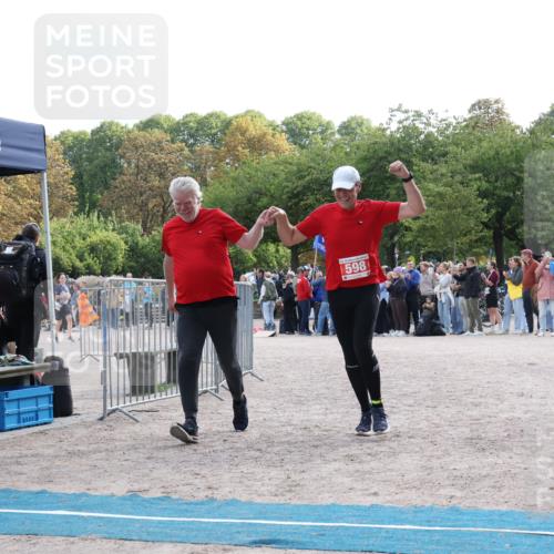 14.09.2025 - Stadtparktriathlon Strokosch-Dieckow http://msf.ph/oto/8886495 14.09.2025 11:21:18 Ziel 515, 598 meine-sportfotos.de