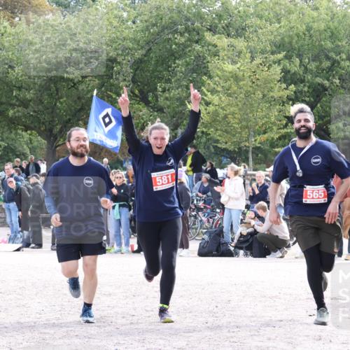 14.09.2025 - Stadtparktriathlon Strokosch-Dieckow http://msf.ph/oto/8886530 14.09.2025 11:22:18 Ziel 581 meine-sportfotos.de