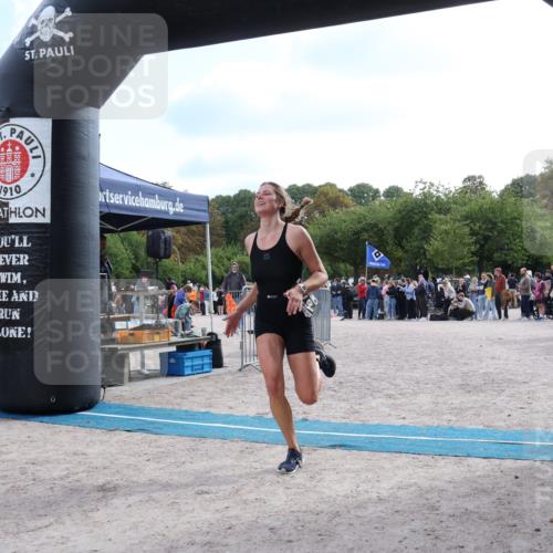 14.09.2025 - Stadtparktriathlon Strokosch-Dieckow http://msf.ph/oto/8886569 14.09.2025 11:22:42 Ziel 676 meine-sportfotos.de