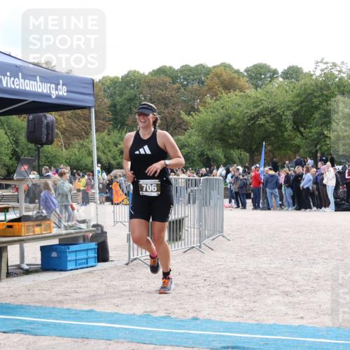 14.09.2025 - Stadtparktriathlon Strokosch-Dieckow http://msf.ph/oto/8886634 14.09.2025 11:24:59 Ziel 706 meine-sportfotos.de