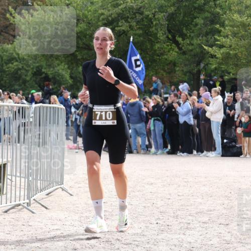 14.09.2025 - Stadtparktriathlon Strokosch-Dieckow http://msf.ph/oto/8886648 14.09.2025 11:25:13 Ziel 622, 710 meine-sportfotos.de