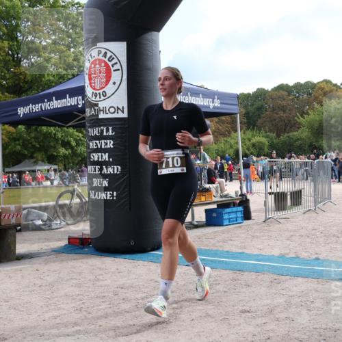14.09.2025 - Stadtparktriathlon Strokosch-Dieckow http://msf.ph/oto/8886657 14.09.2025 11:25:15 Ziel 622, 710 meine-sportfotos.de