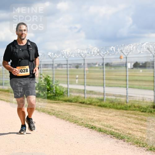 14.09.2025 - Airport Race Dr. Thomas Lammeyer http://msf.ph/oto/8886661 14.09.2025 12:47:51 Laufen 028 meine-sportfotos.de