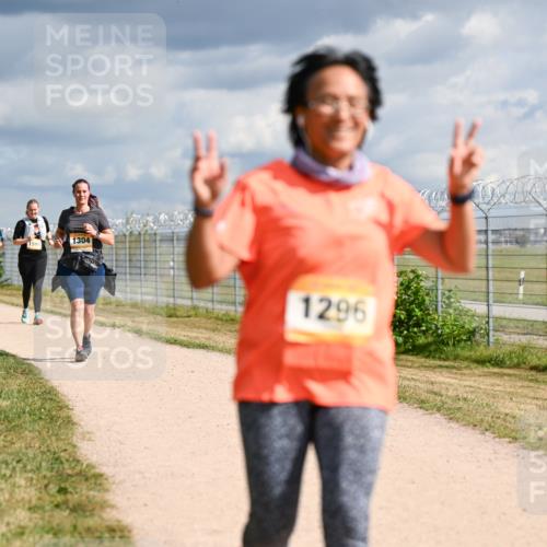 14.09.2025 - Airport Race Dr. Thomas Lammeyer http://msf.ph/oto/8886715 14.09.2025 12:48:07 Laufen 1596, 159, 1304, 1296 meine-sportfotos.de