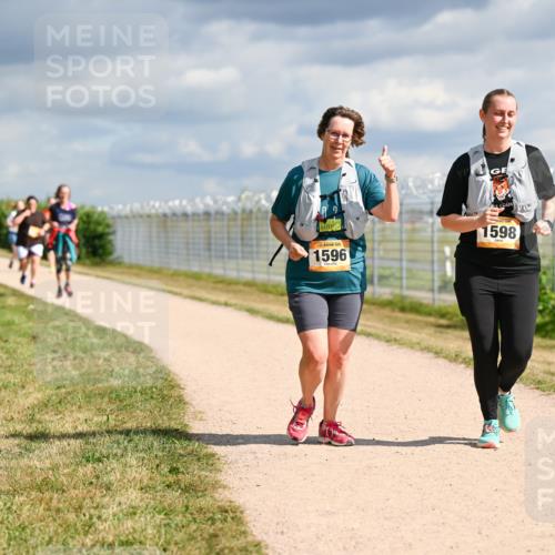 14.09.2025 - Airport Race Dr. Thomas Lammeyer http://msf.ph/oto/8886779 14.09.2025 12:48:15 Laufen 1596, 1598 meine-sportfotos.de