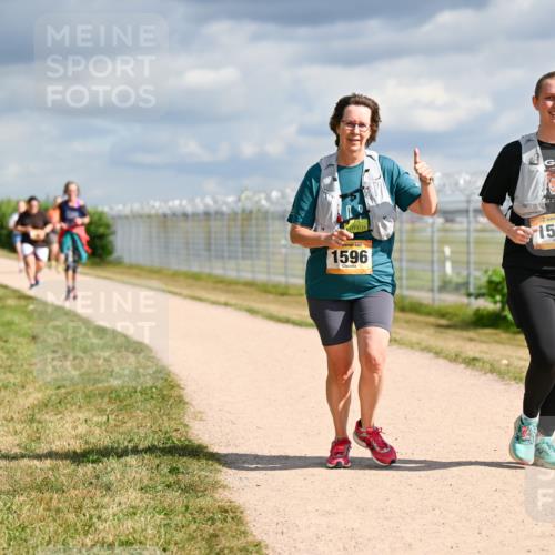 14.09.2025 - Airport Race Dr. Thomas Lammeyer http://msf.ph/oto/8886784 14.09.2025 12:48:16 Laufen 1596, 1598 meine-sportfotos.de