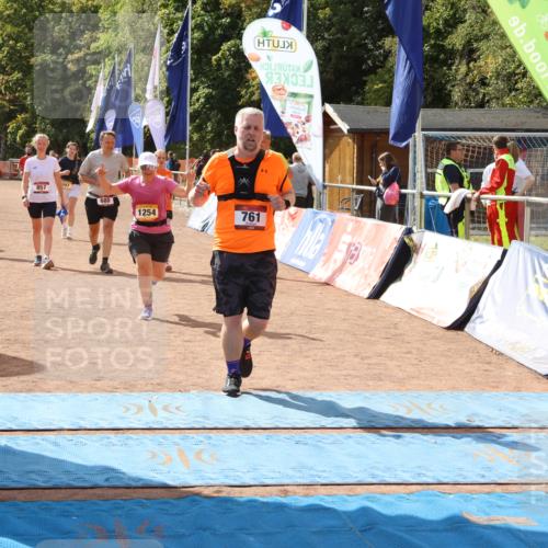 14.09.2025 - Airport Race Strokosch-Dieckow http://msf.ph/oto/8886793 14.09.2025 12:53:32 Ziel 40, 547, 634, 680, 761, 857, 1254, 1261 meine-sportfotos.de