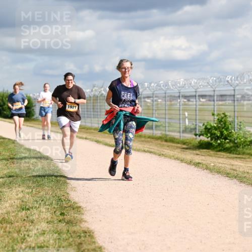 14.09.2025 - Airport Race Dr. Thomas Lammeyer http://msf.ph/oto/8886802 14.09.2025 12:48:24 Laufen 1921 meine-sportfotos.de