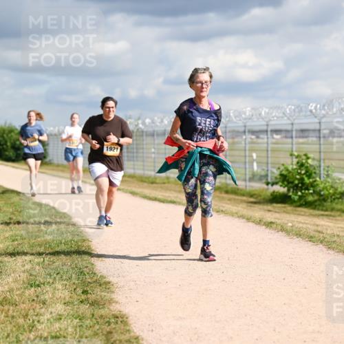 14.09.2025 - Airport Race Dr. Thomas Lammeyer http://msf.ph/oto/8886812 14.09.2025 12:48:24 Laufen 1921 meine-sportfotos.de