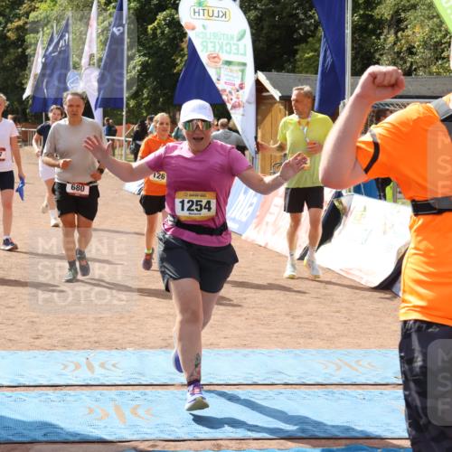 14.09.2025 - Airport Race Strokosch-Dieckow http://msf.ph/oto/8886815 14.09.2025 12:53:34 Ziel 40, 547, 634, 680, 761, 857, 1254, 1261, 1931 meine-sportfotos.de