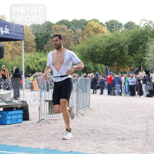 14.09.2025 - Stadtparktriathlon Strokosch-Dieckow http://msf.ph/oto/8886847 14.09.2025 11:29:12 Ziel 793 meine-sportfotos.de