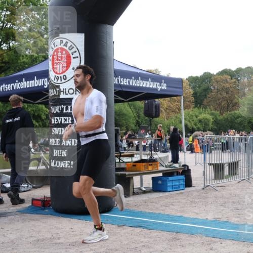 14.09.2025 - Stadtparktriathlon Strokosch-Dieckow http://msf.ph/oto/8886853 14.09.2025 11:29:13 Ziel 793 meine-sportfotos.de
