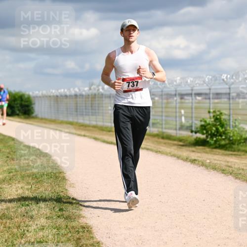 14.09.2025 - Airport Race Dr. Thomas Lammeyer http://msf.ph/oto/8886956 14.09.2025 12:48:44 Laufen 737 meine-sportfotos.de