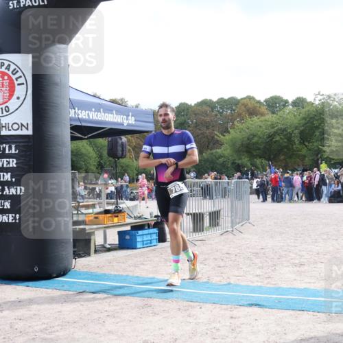 14.09.2025 - Stadtparktriathlon Strokosch-Dieckow http://msf.ph/oto/8886963 14.09.2025 11:32:07 Ziel 651, 691, 788 meine-sportfotos.de