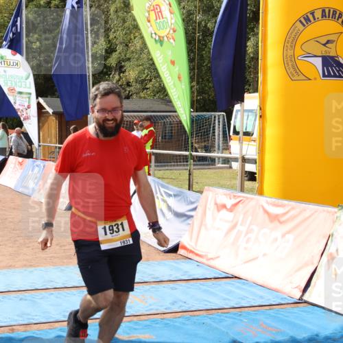 14.09.2025 - Airport Race Strokosch-Dieckow http://msf.ph/oto/8886974 14.09.2025 12:53:43 Ziel 547, 697, 857, 1542, 1931 meine-sportfotos.de