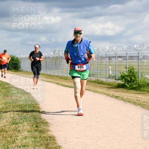14.09.2025 - Airport Race Dr. Thomas Lammeyer http://msf.ph/oto/8886978 14.09.2025 12:48:55 Laufen 105 meine-sportfotos.de