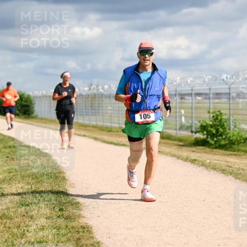 14.09.2025 - Airport Race Dr. Thomas Lammeyer http://msf.ph/oto/8886985 14.09.2025 12:48:55 Laufen 105 meine-sportfotos.de