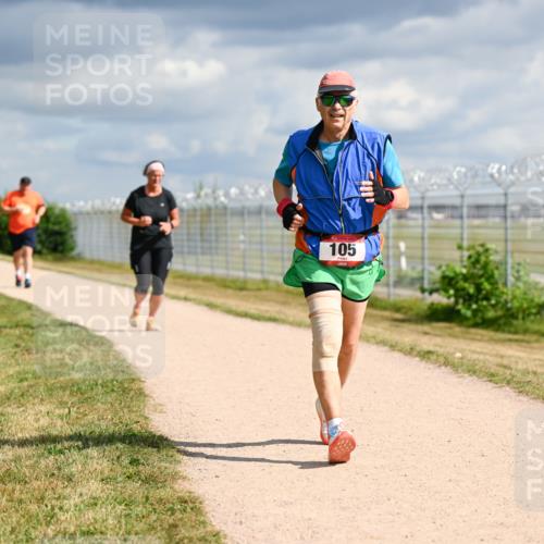 14.09.2025 - Airport Race Dr. Thomas Lammeyer http://msf.ph/oto/8886989 14.09.2025 12:48:56 Laufen 105 meine-sportfotos.de
