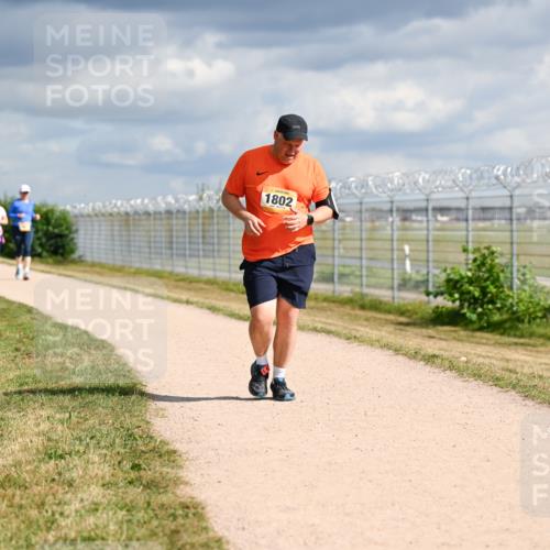 14.09.2025 - Airport Race Dr. Thomas Lammeyer http://msf.ph/oto/8887023 14.09.2025 12:49:05 Laufen 1802 meine-sportfotos.de