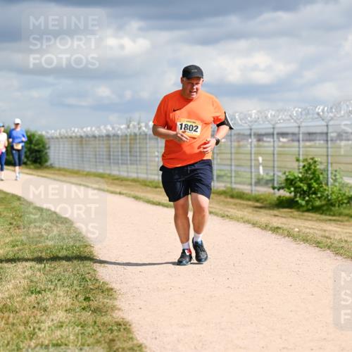 14.09.2025 - Airport Race Dr. Thomas Lammeyer http://msf.ph/oto/8887029 14.09.2025 12:49:06 Laufen 1802 meine-sportfotos.de