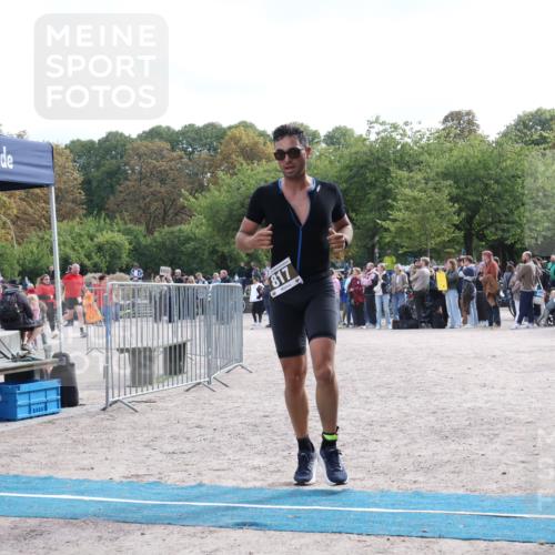 14.09.2025 - Stadtparktriathlon Strokosch-Dieckow http://msf.ph/oto/8887030 14.09.2025 11:32:39 Ziel 558, 599, 677, 817 meine-sportfotos.de