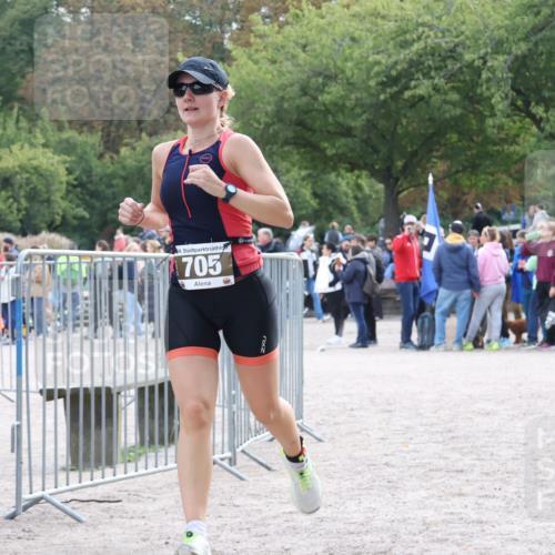 14.09.2025 - Stadtparktriathlon Strokosch-Dieckow http://msf.ph/oto/8887109 14.09.2025 11:33:32 Ziel 633, 705 meine-sportfotos.de