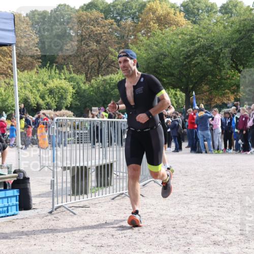 14.09.2025 - Stadtparktriathlon Strokosch-Dieckow http://msf.ph/oto/8887152 14.09.2025 11:34:27 Ziel 737, 782 meine-sportfotos.de