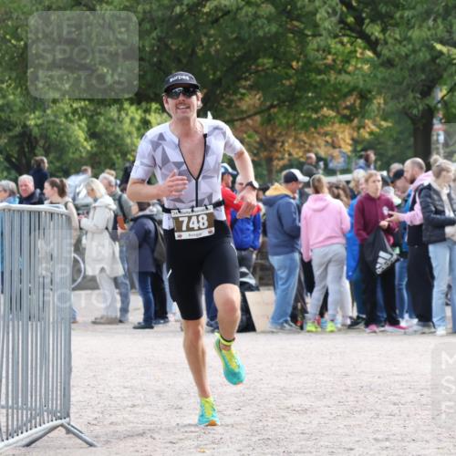 14.09.2025 - Stadtparktriathlon Strokosch-Dieckow http://msf.ph/oto/8887291 14.09.2025 11:35:44 Ziel 748 meine-sportfotos.de