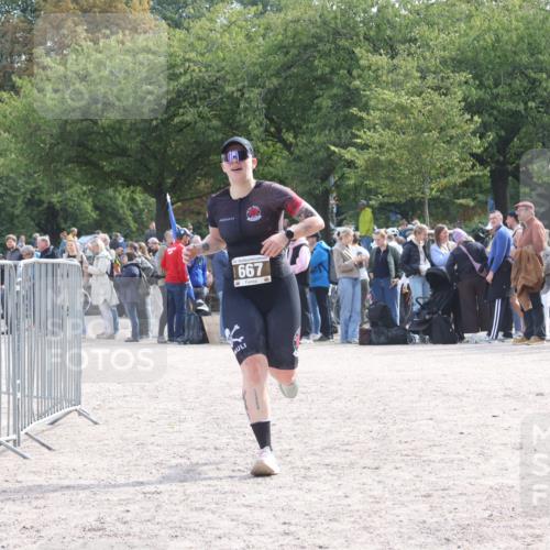 14.09.2025 - Stadtparktriathlon Strokosch-Dieckow http://msf.ph/oto/8887336 14.09.2025 11:36:13 Ziel 667 meine-sportfotos.de