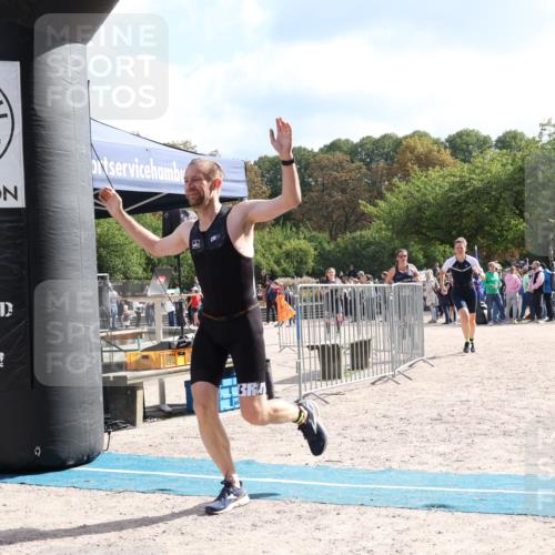 14.09.2025 - Stadtparktriathlon Strokosch-Dieckow http://msf.ph/oto/8887352 14.09.2025 11:36:36 Ziel 650, 700, 716, 799 meine-sportfotos.de