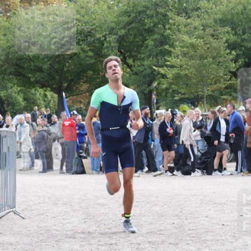 14.09.2025 - Stadtparktriathlon Strokosch-Dieckow http://msf.ph/oto/8887383 14.09.2025 11:37:11 Ziel 730 meine-sportfotos.de