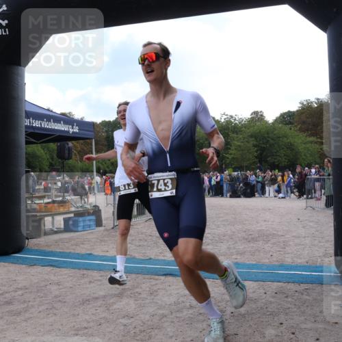 14.09.2025 - Stadtparktriathlon Strokosch-Dieckow http://msf.ph/oto/8887393 14.09.2025 11:37:45 Ziel 743, 813 meine-sportfotos.de