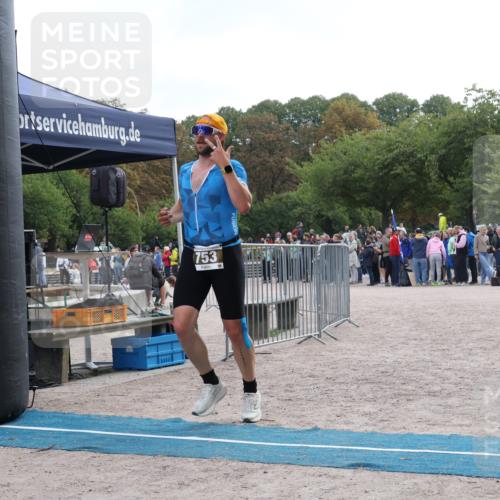 14.09.2025 - Stadtparktriathlon Strokosch-Dieckow http://msf.ph/oto/8887405 14.09.2025 11:37:58 Ziel 654, 753 meine-sportfotos.de
