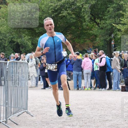 14.09.2025 - Stadtparktriathlon Strokosch-Dieckow http://msf.ph/oto/8887415 14.09.2025 11:38:11 Ziel 636, 758, 787 meine-sportfotos.de