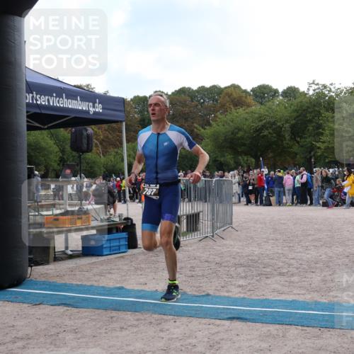 14.09.2025 - Stadtparktriathlon Strokosch-Dieckow http://msf.ph/oto/8887417 14.09.2025 11:38:13 Ziel 636, 758, 787 meine-sportfotos.de