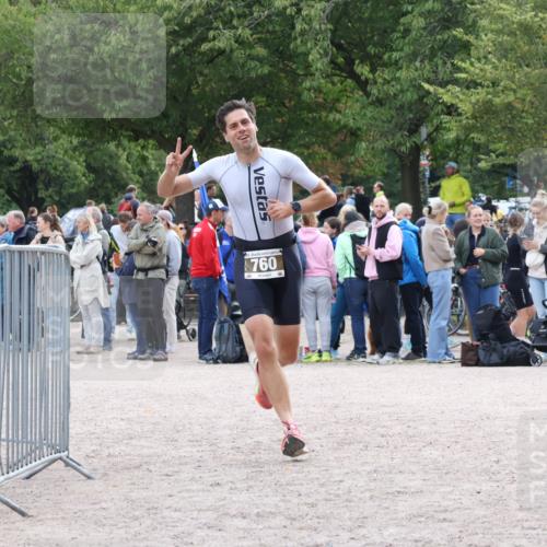 14.09.2025 - Stadtparktriathlon Strokosch-Dieckow http://msf.ph/oto/8887425 14.09.2025 11:38:38 Ziel 760 meine-sportfotos.de