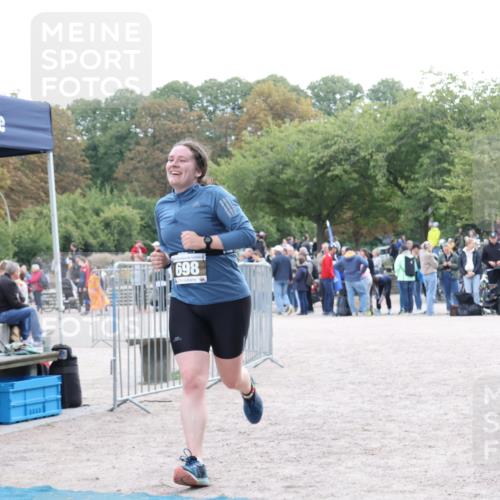 14.09.2025 - Stadtparktriathlon Strokosch-Dieckow http://msf.ph/oto/8887481 14.09.2025 11:41:10 Ziel 698 meine-sportfotos.de
