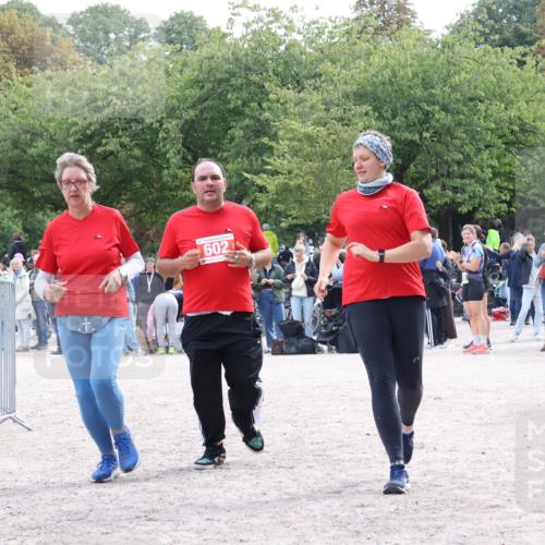 14.09.2025 - Stadtparktriathlon Strokosch-Dieckow http://msf.ph/oto/8887496 14.09.2025 11:41:44 Ziel 602, 781 meine-sportfotos.de