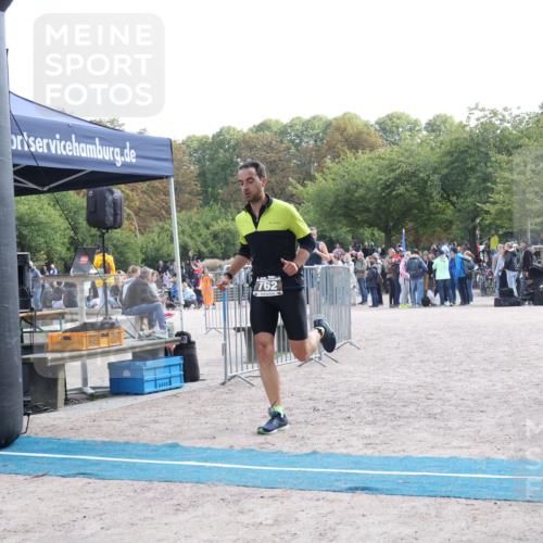14.09.2025 - Stadtparktriathlon Strokosch-Dieckow http://msf.ph/oto/8887541 14.09.2025 11:42:47 Ziel 678, 714, 729, 762 meine-sportfotos.de