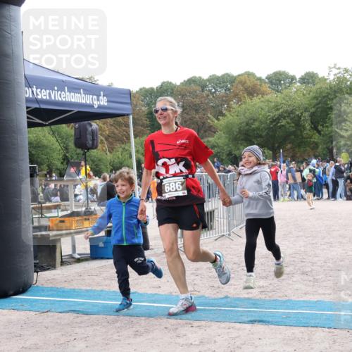14.09.2025 - Stadtparktriathlon Strokosch-Dieckow http://msf.ph/oto/8887586 14.09.2025 11:43:16 Ziel 686 meine-sportfotos.de