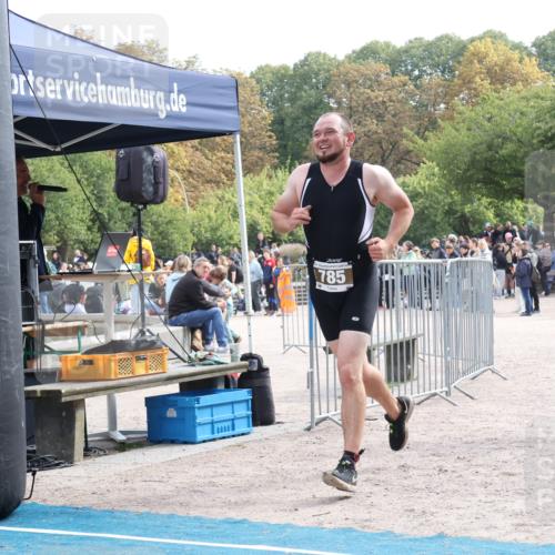 14.09.2025 - Stadtparktriathlon Strokosch-Dieckow http://msf.ph/oto/8887602 14.09.2025 11:44:24 Ziel 779, 785 meine-sportfotos.de