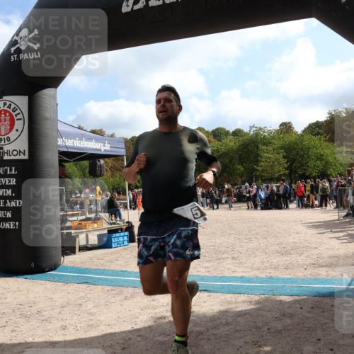 14.09.2025 - Stadtparktriathlon Strokosch-Dieckow http://msf.ph/oto/8887649 14.09.2025 11:45:41 Ziel 775 meine-sportfotos.de