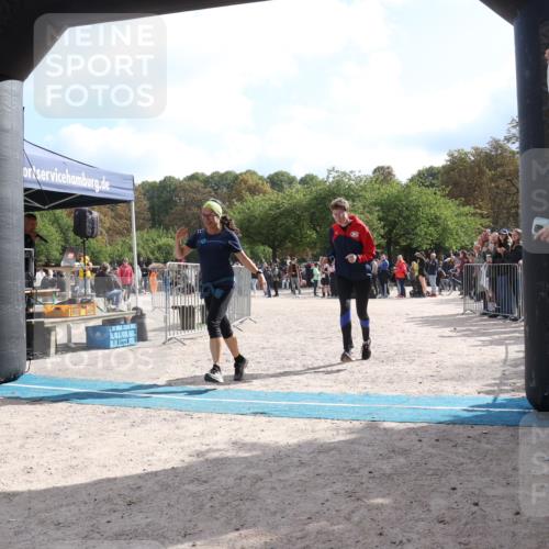 14.09.2025 - Stadtparktriathlon Strokosch-Dieckow http://msf.ph/oto/8887661 14.09.2025 11:46:08 Ziel 582 meine-sportfotos.de