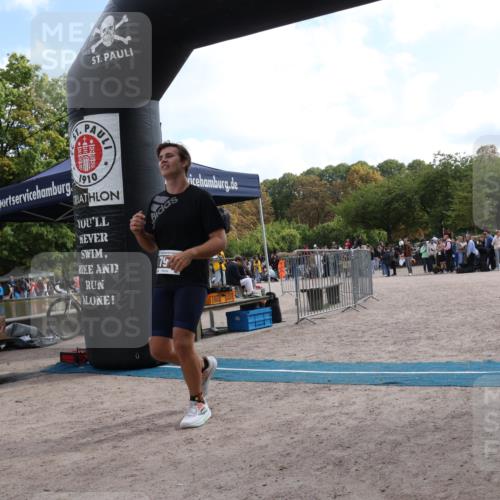 14.09.2025 - Stadtparktriathlon Strokosch-Dieckow http://msf.ph/oto/8887712 14.09.2025 11:47:22 Ziel 791 meine-sportfotos.de