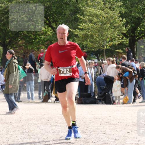 14.09.2025 - Stadtparktriathlon Strokosch-Dieckow http://msf.ph/oto/8887755 14.09.2025 11:49:01 Ziel 792 meine-sportfotos.de